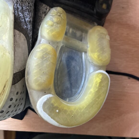 Nike Air VaporMax Flyknit 2 Orca 2019 942842-016 Mens Size 11  Defect read** - Picture 15 of 16